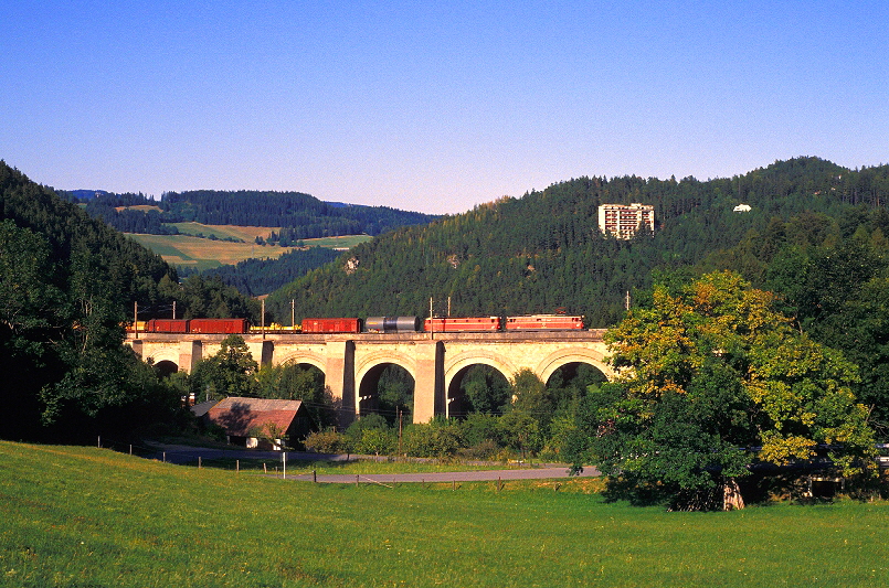 k-SEM008 Unterer Adlitzgrabenviadukt 1042 & 1044 01.08.1999 foto herbert rubarth