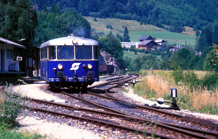 k-012 Neubergerbahn 5081.001 Ausfahrt Neuberg a. d. Mürz 02.08.1986 Foto gustav stehno